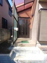 中和泉二丁目住宅の物件外観写真